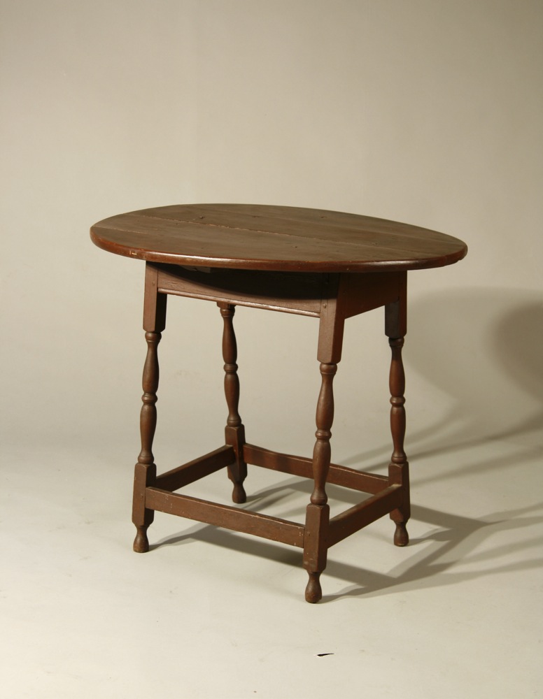 antique Willam and Mary table