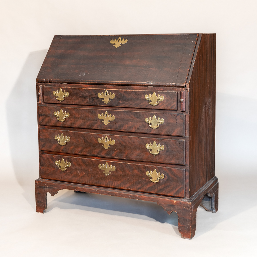 country Chippendale desk