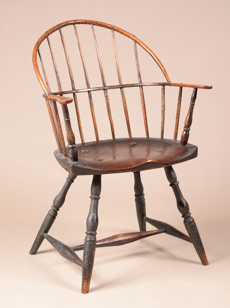 A fine bow-backed Windsor chair