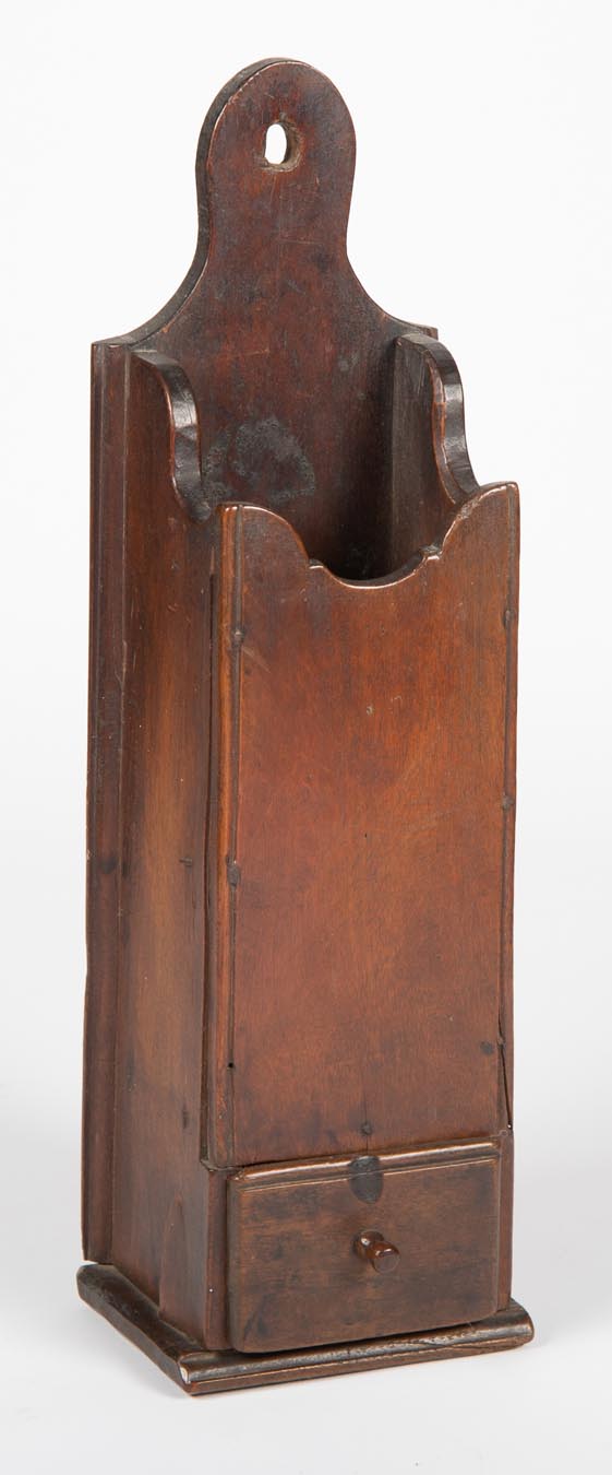 A fine 18th century pipe box